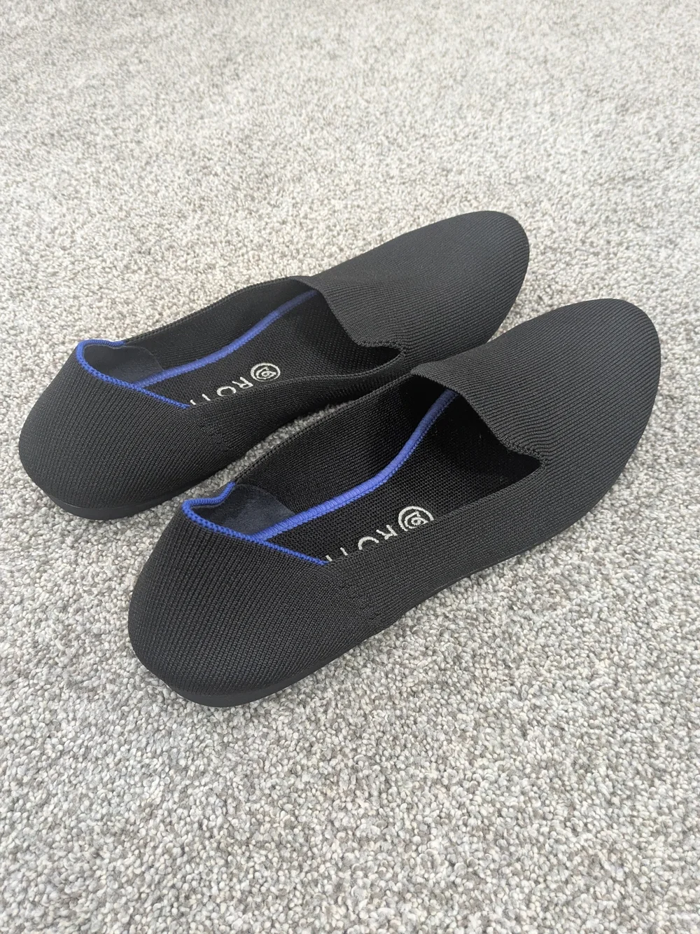 Rothy's The Loafer Black Slip-On Shoes Flats with Blue Accent Size 11 Or 12 - Picture 4 of 9